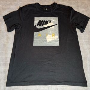 Nike Air Black and Gray Short Sleeve Tee Men’s size L